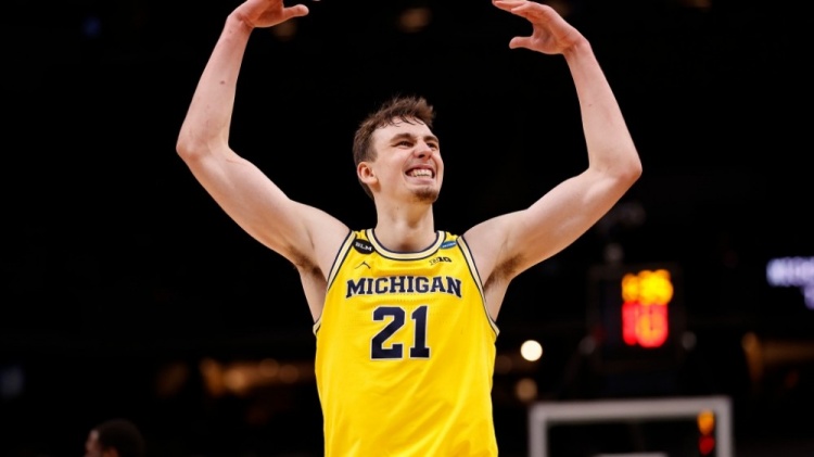 体育名帅埃里克森自曝患癌 生命仅余一年