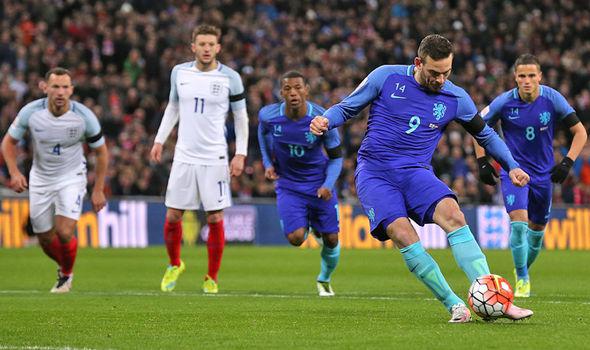 加图索以顽 加图索以顽